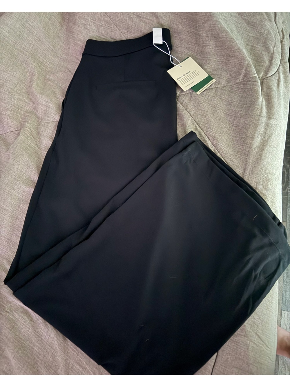 Halara Flex™ DayStretch High
Waisted Pocket Straight Leg Work